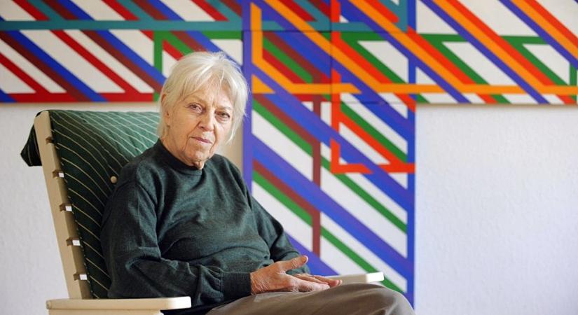 Elhunyt Maurer Dóra