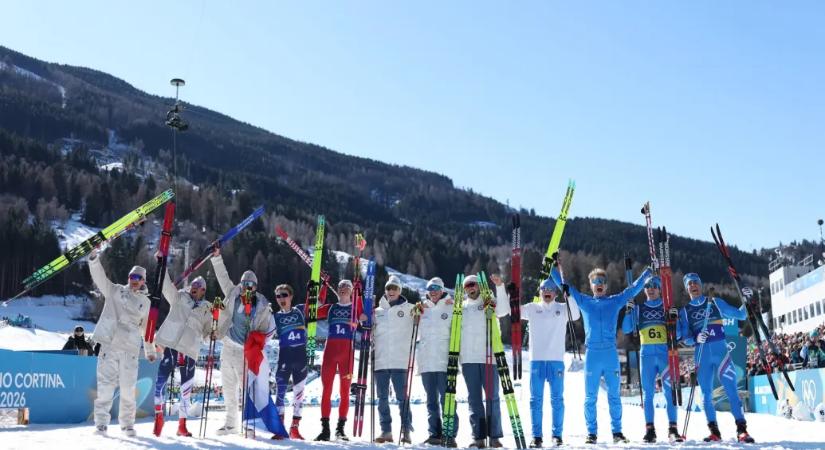 Klæbo a mennybe ment, az olasz drukkerek pedig bronzéremig repítették a sífutóikat