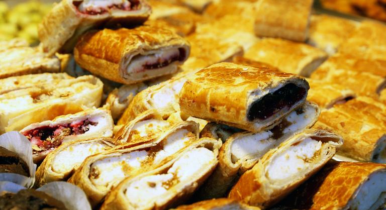 Kádártól Mészáros Lőrincig mindenki ide járt – száz év Budapest legnépszerűbb rétesezőjében