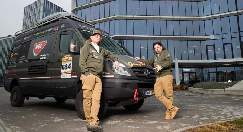 Közös franciaágyon osztozkodnak a Tankcsapda sztárjai