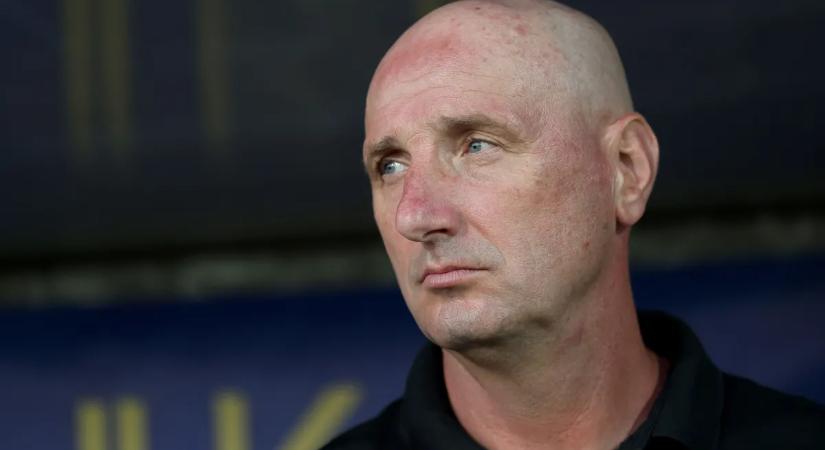 „Mindig van valaki, aki kivégzi a csapatot” – megalázta kapusát az NB I-es csapat edzője