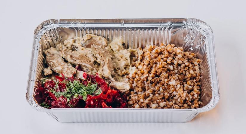 Te szoktál alufóliát tenni a mikróba? Lehet, hogy rosszul csinálod