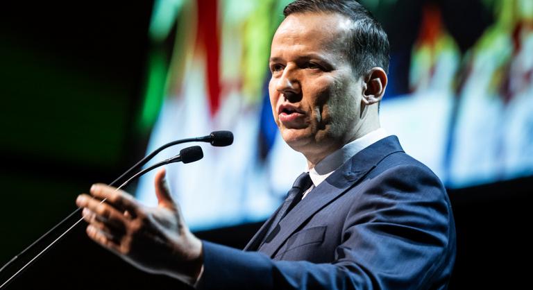 Gaggyer, liberálglobalista, szánalmas – így reagáltak Magyar Péter beszédére a politikusok