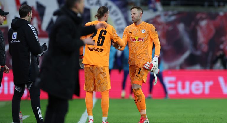 Négygólos döntetlen Lipcsében, Gulácsi Péter megsérült és le kellett cserélni – videó!