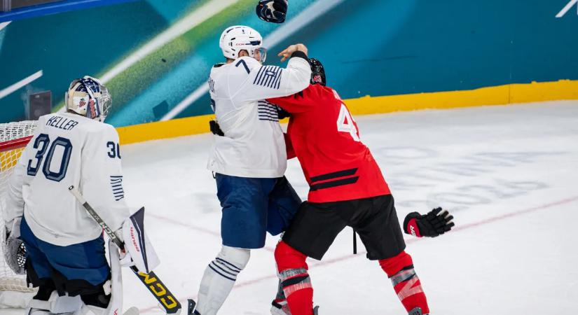 Itt a téli olimpia első bunyója a hokitornáról – videó