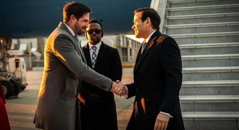 Budapestre érkezett az Egyesült Államok külügyminisztere