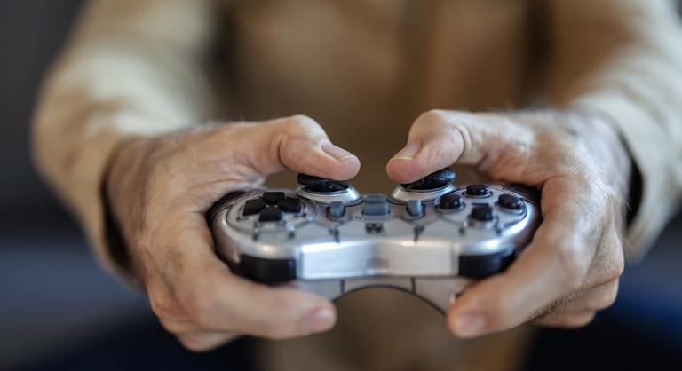 Videójátékkal hátráltatható a demencia kialakulása, csak nem mindegy, milyen az a játék