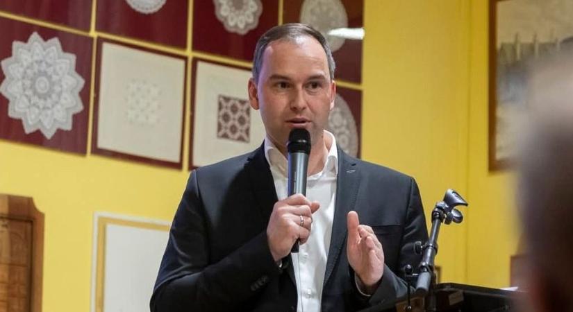 Jó gazdákkal beszélgetni - Barcza Attila videója