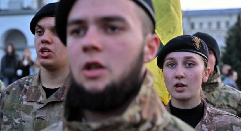 „Ez nem népszerű, de” – az ukránok szakértője kimondta, amitől minden fiatal rettegett