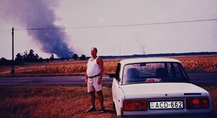 Olvasónk pont ott volt, amikor kigyulladt az erdő Bócsánál, fotón is megörökítette