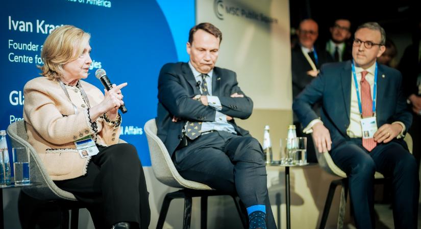 Orbán amerikai embere Clinton ellen: magyar propaganda Európa csúcstalálkozóján