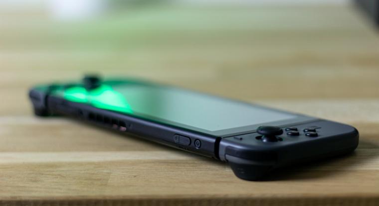 Rejtsétek el az emulátoraitokat, jön a Nintendo!