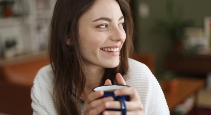 Reggeli rutin, ami tényleg megváltoztatja a napod – 7 szokás, amit a legsikeresebb nők is követnek