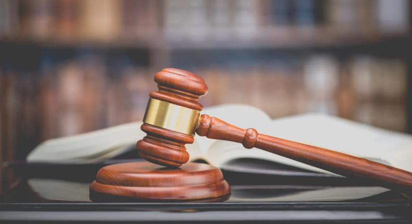 Bedrogozva vigyázott a gyermekére egy anya, borzalmas vége lett