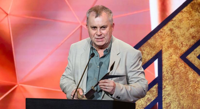 „Nem baj, ha hittel végzem a munkámat” – Pozsgai Zsolt elnyerte a független filmesek Golden Globe-díját
