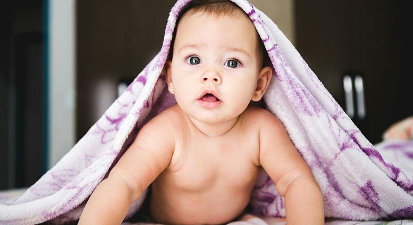 Ezeket a neveket tiltották be az Egyesült Királyságban: már nem adhatják gyerekeknek