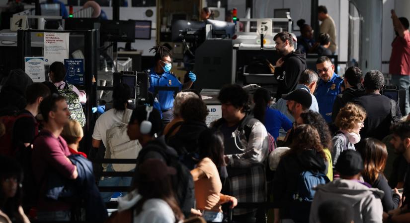 Nem kapnak fizetést az amerikai repülőterek biztonsági dolgozói a részleges kormányzati leállás miatt