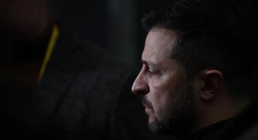 Ukrán választópolgárok milliós nagyságrendben váltak kámforrá