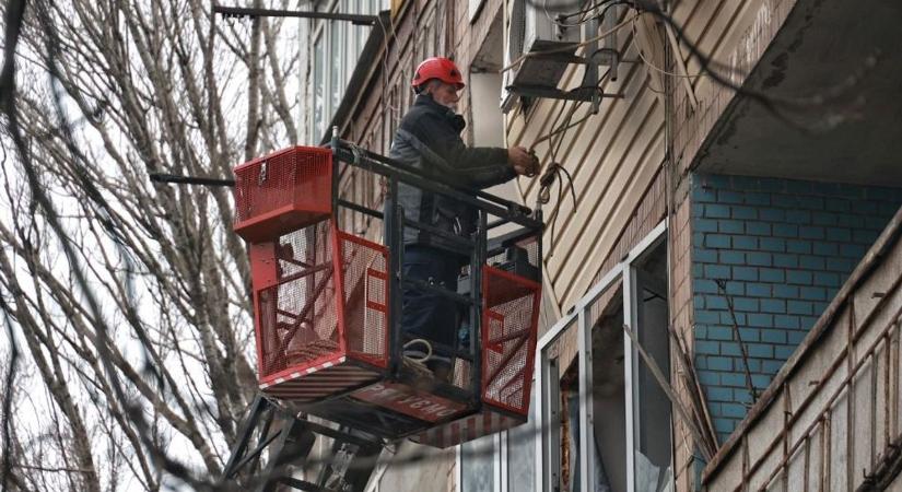 Valami megváltozott, Zelenszkij bosszút állt: Ukrajna rátámadt Oroszország százezres városaira, nincs áram és fűtés – „Minden mentőegység a helyén van”