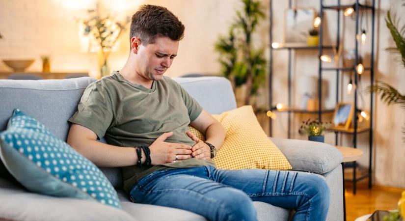 Alhasi fájdalom: ezt árulja el a pontos helye – Nem csak emésztési panasz okozhatja