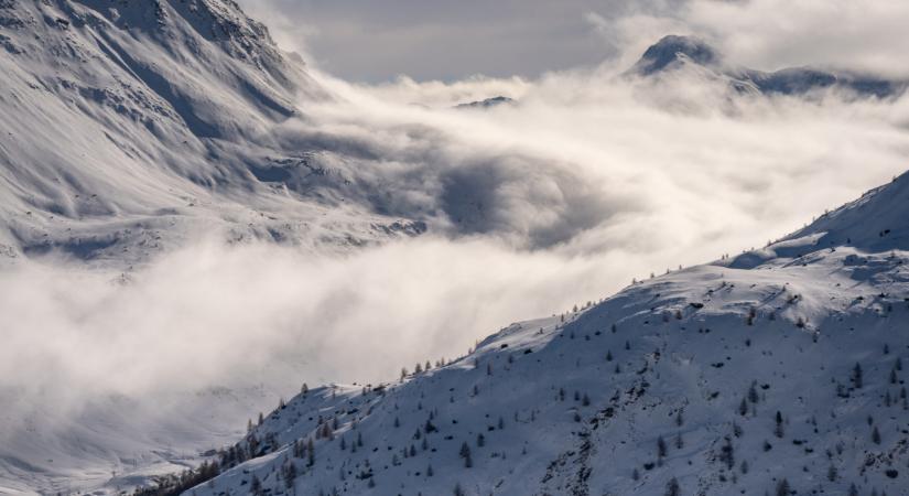 Szörnyű tragédia a hétvégén: többen meghaltak a közeli hegyekben