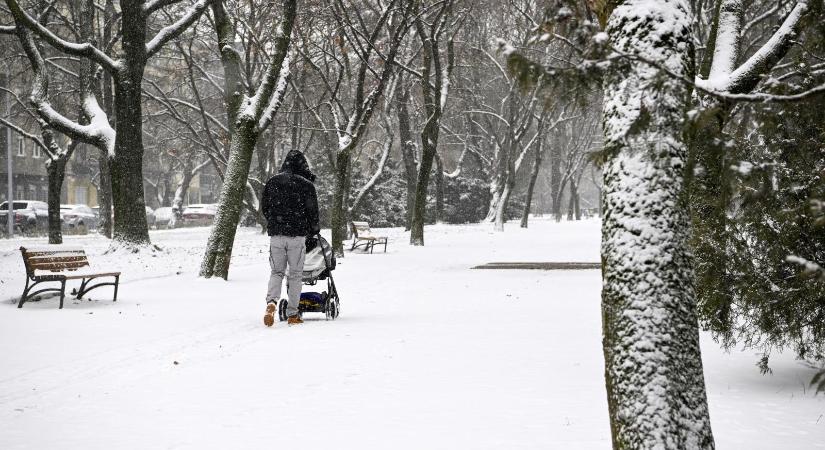 Egymást váltják a frontok a következő napokban, többfelé havazásra és ónos esőre is számítani kell