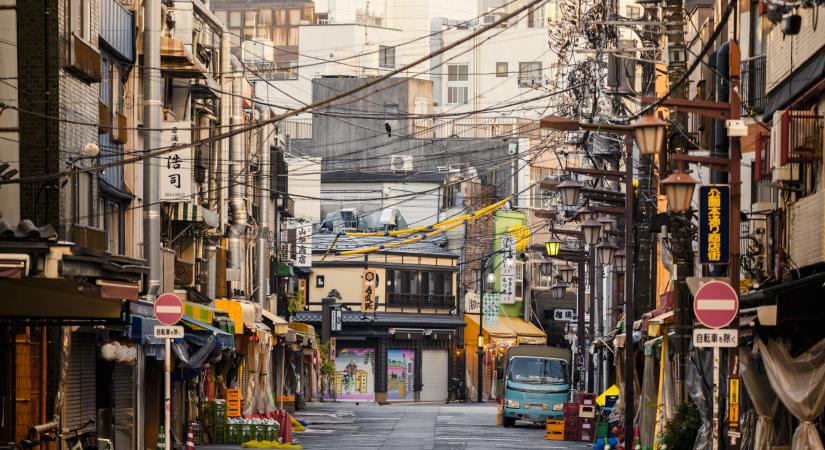 Csúnya meglepetés érkezett a rogyadozó japán gazdaságból