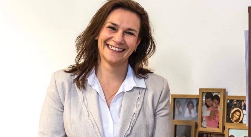 Éles meccs elé nézünk áprilisban