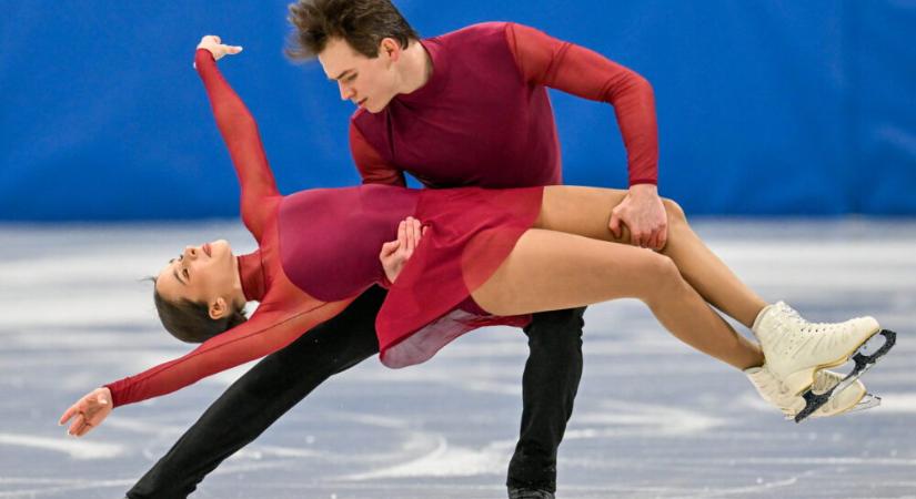 A magyar műkorcsolya páros a negyedik helyről várja a hétfői kűrt