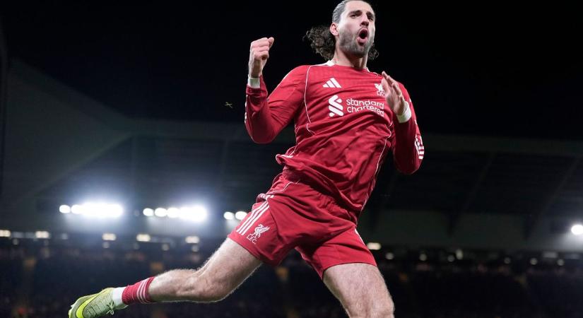 Liverpool nem felejt: elővették Carraghert, hatalmasat tévedett Szoboszlai kapcsán