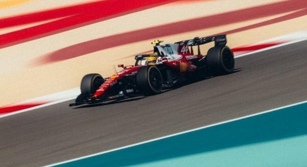 McLaren: A Mercedes és a Ferrari versenytempója is jobb