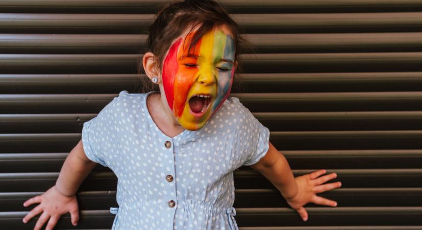 A nemváltás és a burkinit népszerűsítik a német óvodákban