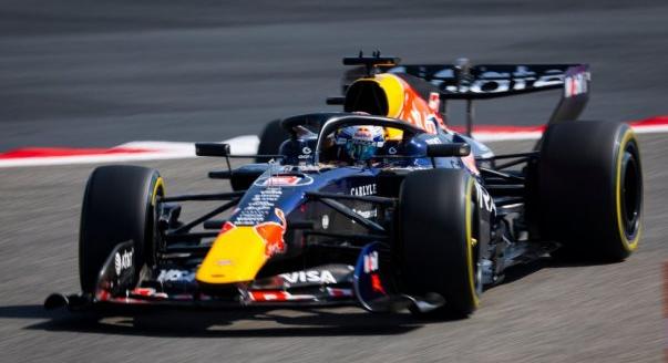 Megerősítette a Red Bull: le kell faragniuk az autó súlyát