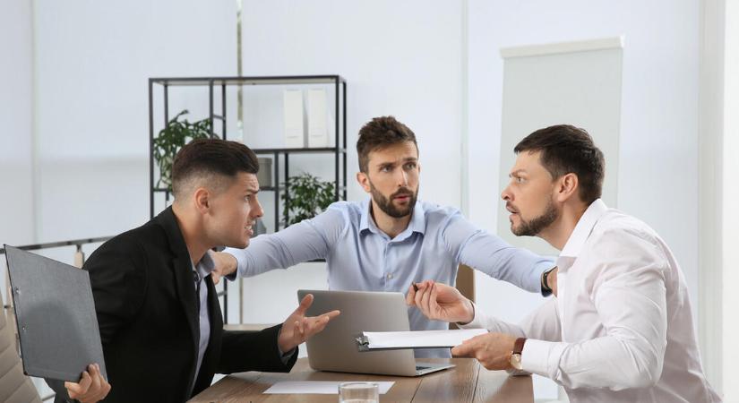 2,5 milliós fizetések Magyarországon