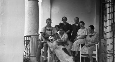 Kvíz a rokoni kapcsolatokról: te tudod, ki kinek a kije?