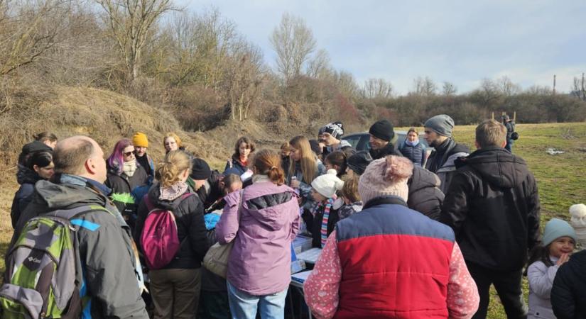 Madárrandit szervezett Valentin-nap alkalmából az MME baranyai csoportja