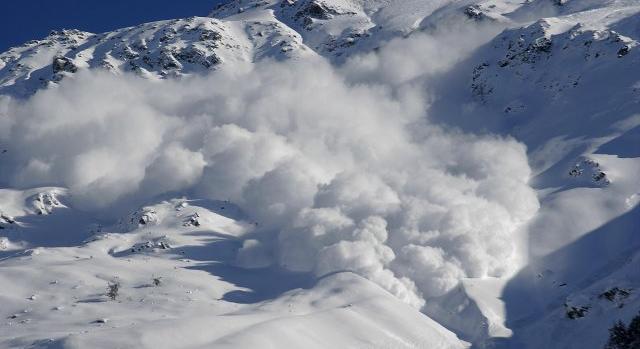 Lavina sújtott le Észak-Olaszországban, ketten életüket vesztették