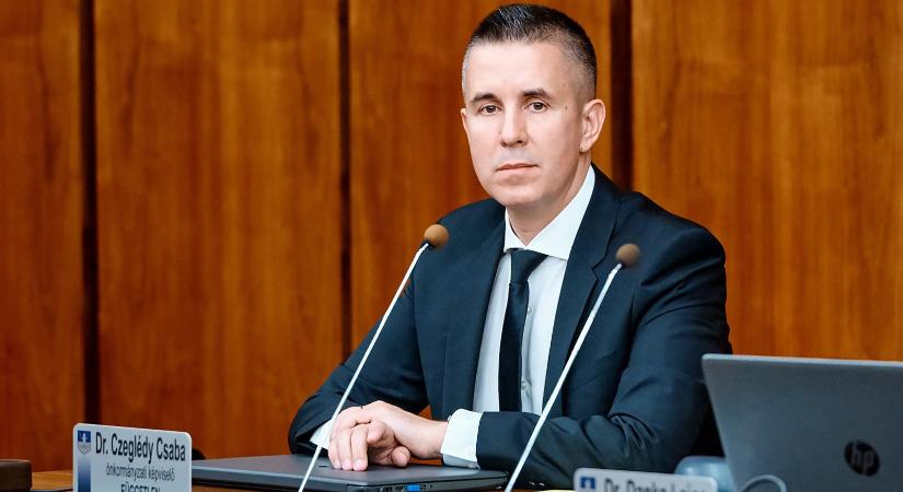 Tovább tartaná börtönben Czeglédy Zsoltot az ügyészség