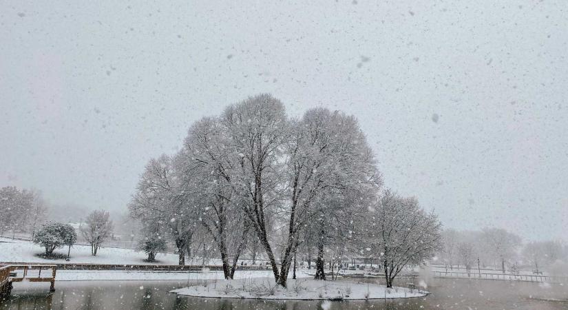 Hideg, viharos hetünk lesz: erős szél és havazás is várható