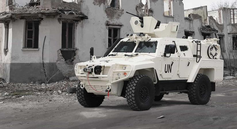 Százmilliós kártérítést követel a kormány a késő harckocsik miatt