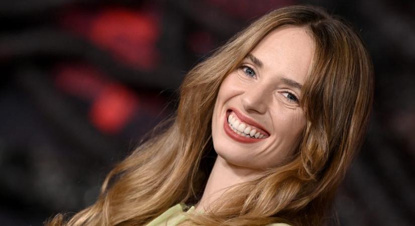 Valentin-napon férjhez ment Maya Hawke