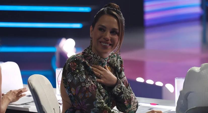 Hoppá, Lékai-Kiss Ramóna bugyi nélkül ült be A Nagy Duett zsűrijébe