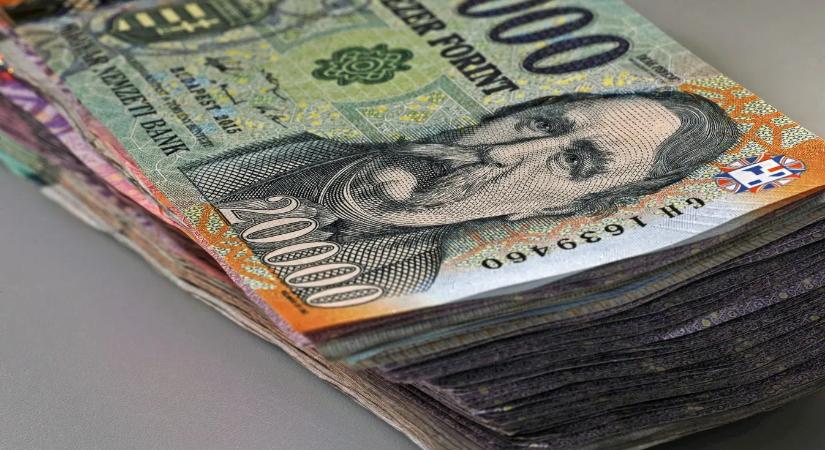 Végre pénzügyi sikerek jönnek! 5 csillagjegy milliós nyereményben részesül ezen a hétvégén