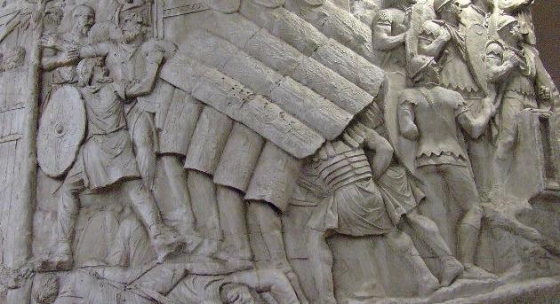 Amikor Róma lángba borult és a hadsereg döntött a trónról