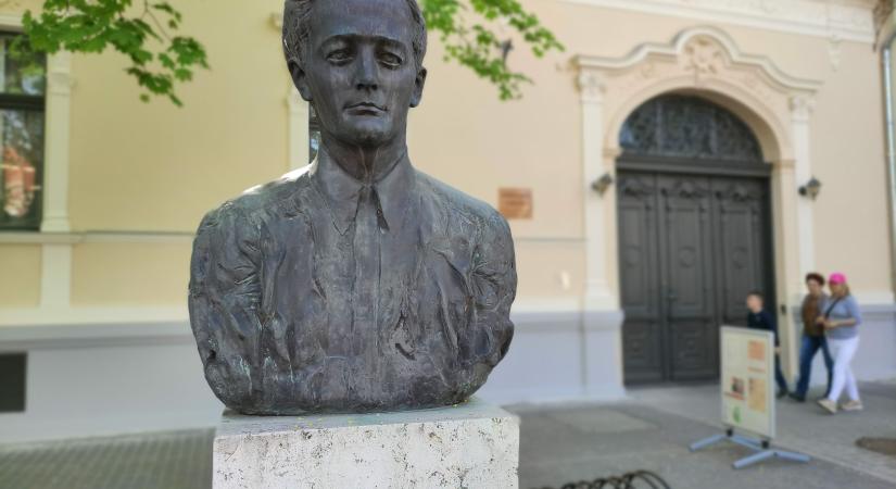 Tanárok Márai regényében – előadás a könyvtárban