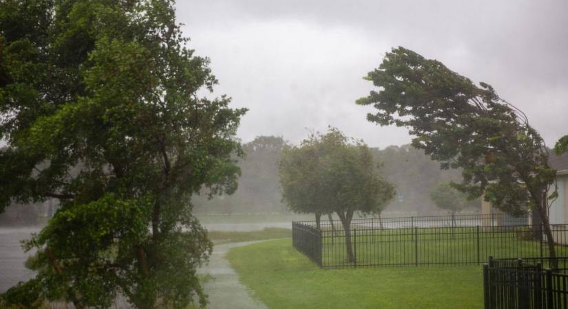 Brutális erejű szél tombolt a Bakony lábánál