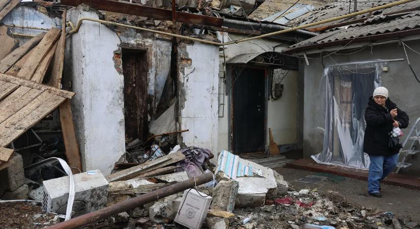 Újabb ukrán település került orosz kézre – vérfagyasztó képeken a pusztítás – galéria