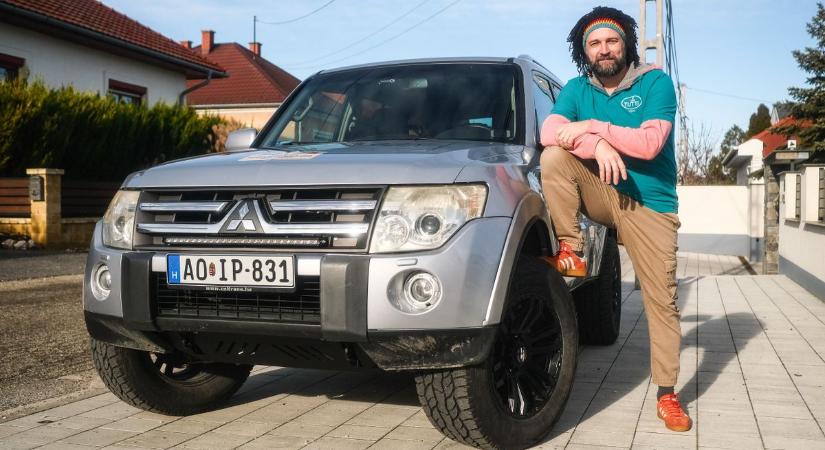 El Camino négy keréken: egyedül vág bele a Budapest-Bamakoba