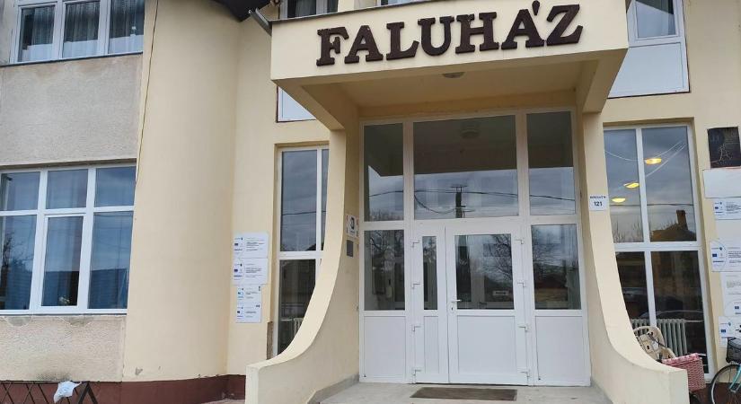 Megújult a csökmői Faluház