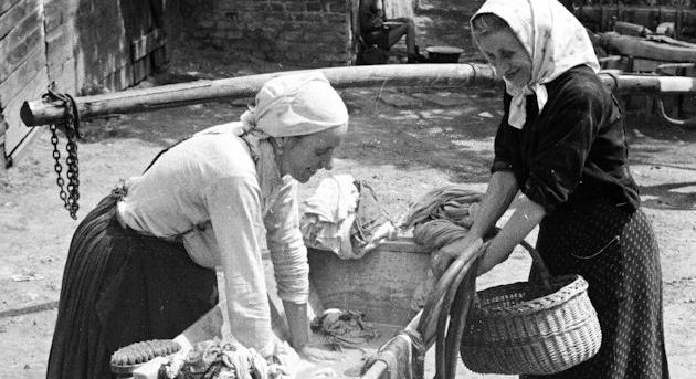 A tisztaság tabuiról nyílt kiállítás a Hagyományok Házában